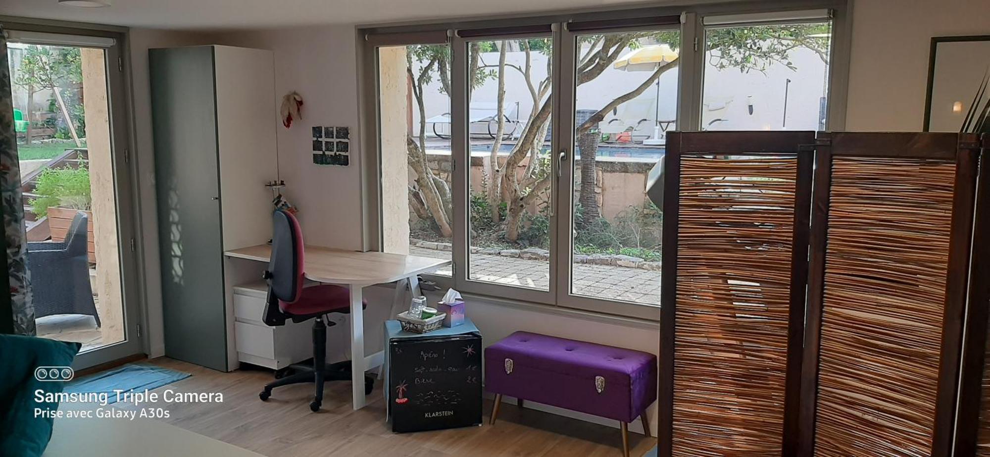 Apartamento La Cigale Et La Fourmi Nimes Exterior foto